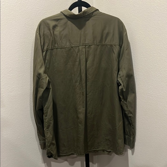 Old Navy Green Lightweight Shirt Jacket Relaxed Fit - Picture 3 of 3